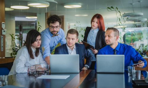 group-people-working-team